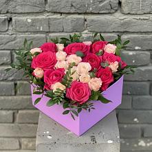 Цветочная композиция из Розы в коробке в Нижний Кисляй