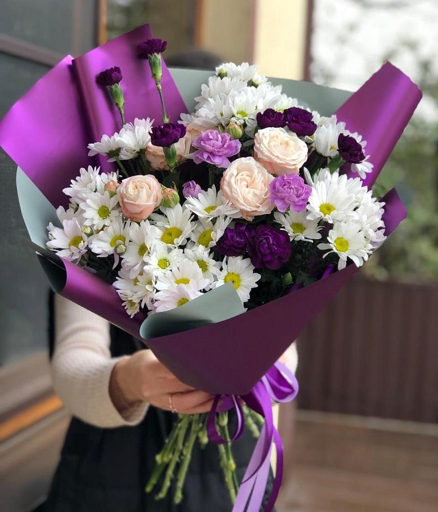 Букет цветов из: Хризантемы, Гвоздики и Розы в Нижний Кисляй