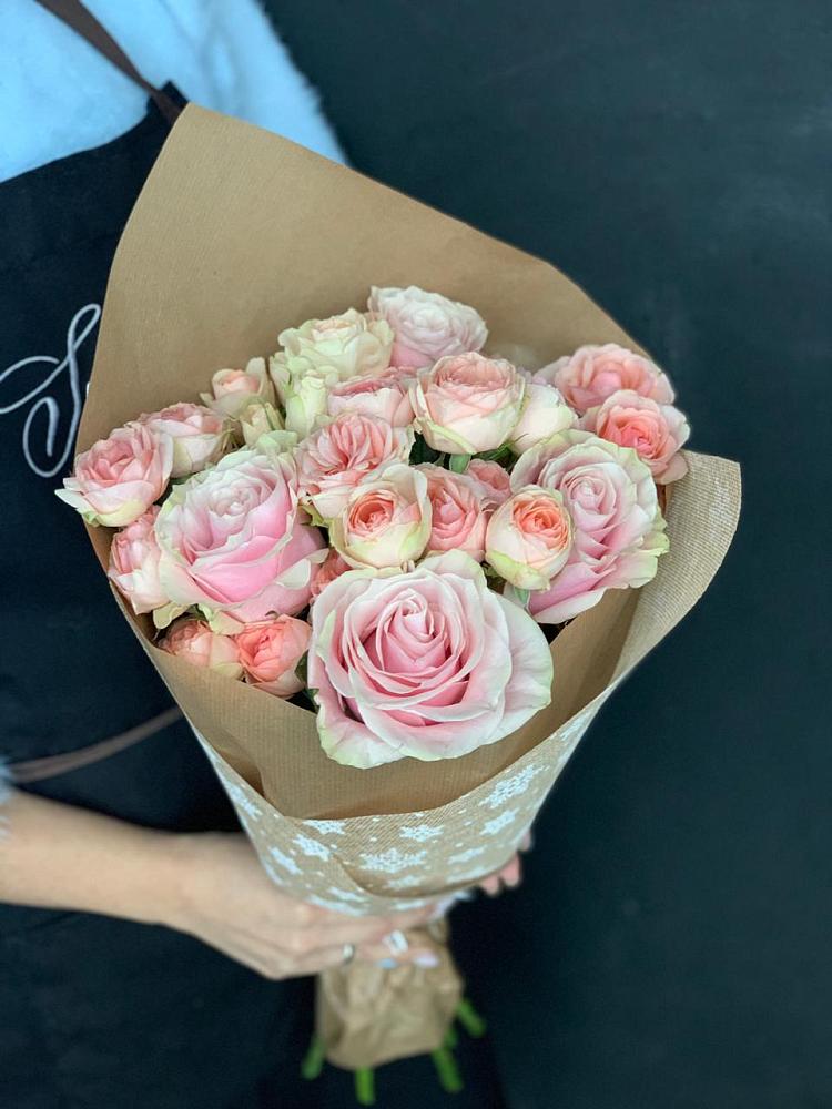 Букет цветов из: Хризантемы и Розы в Нижний Кисляй