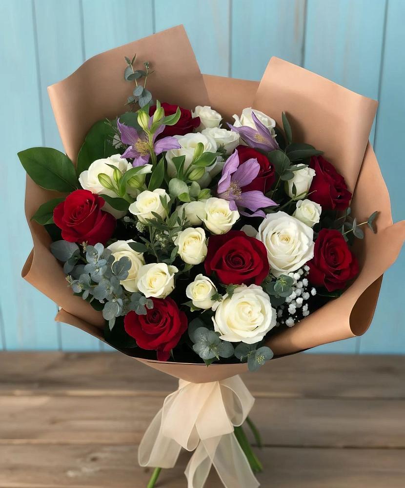 Букет цветов из: Розы и Альстромерии в Нижний Кисляй